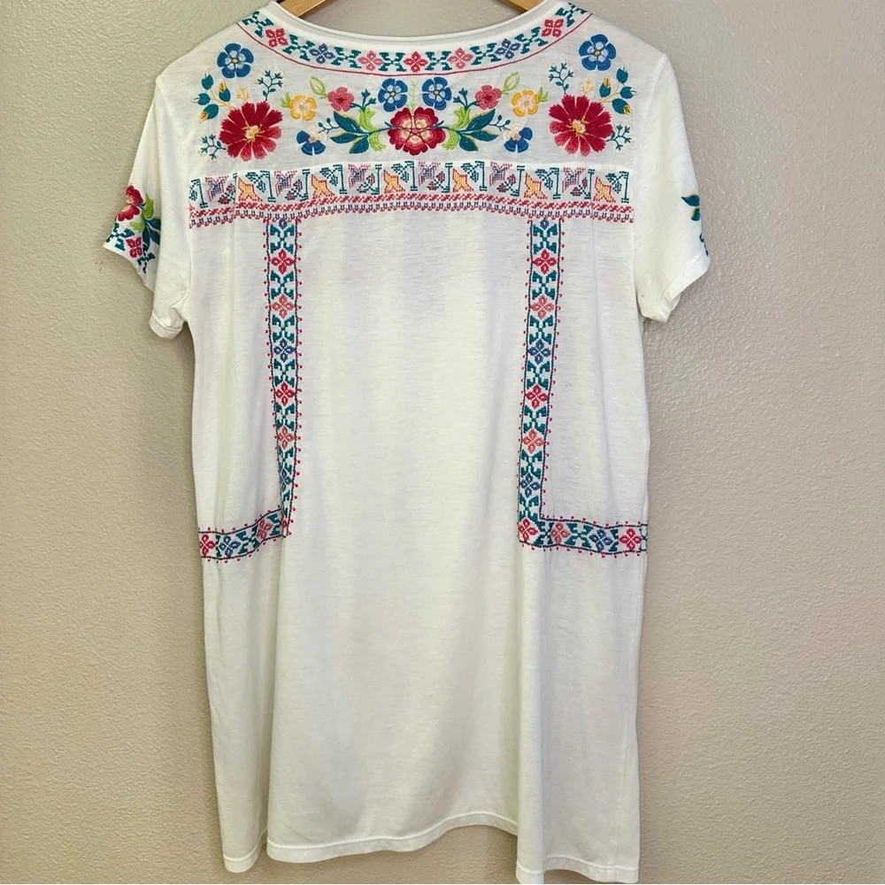 Johnny Was Embroidered Floral Tunic White Short Sleeve Top - Picture 6 of 7